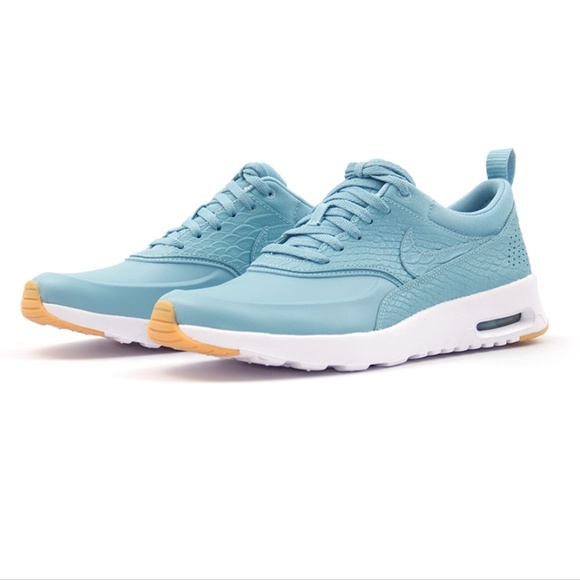 nike air max thea mica green